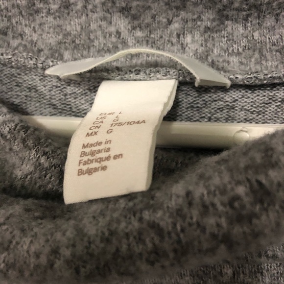 H&M soft grey sweater dress - Picture 3 of 4